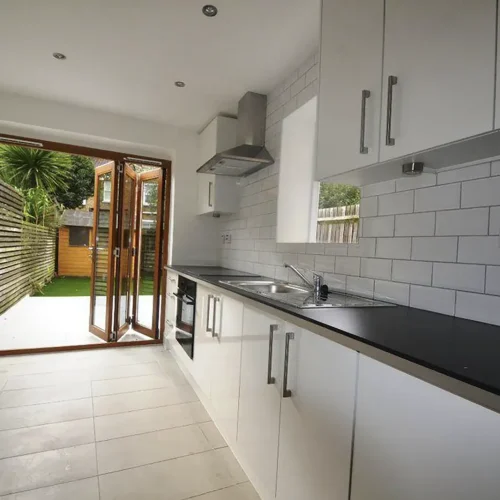 Lulja Building & Roofing - Kitchen (4)